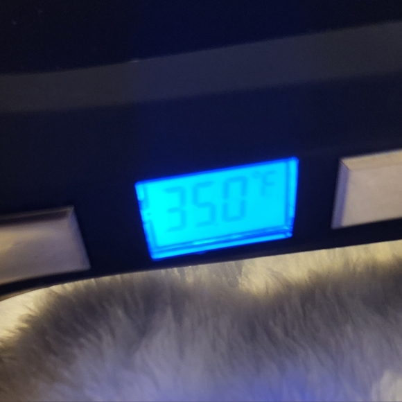 Beauty and Pin-up Design of the iron is the perfect tip for curling pins - Picture 2 of 8